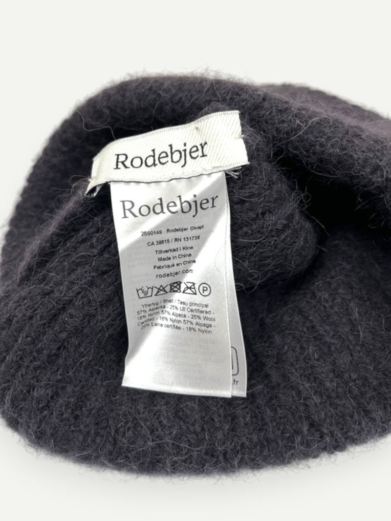 Okapi Dark Grey Beanie