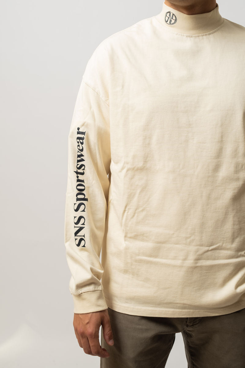 Off-white tröja med rund hals