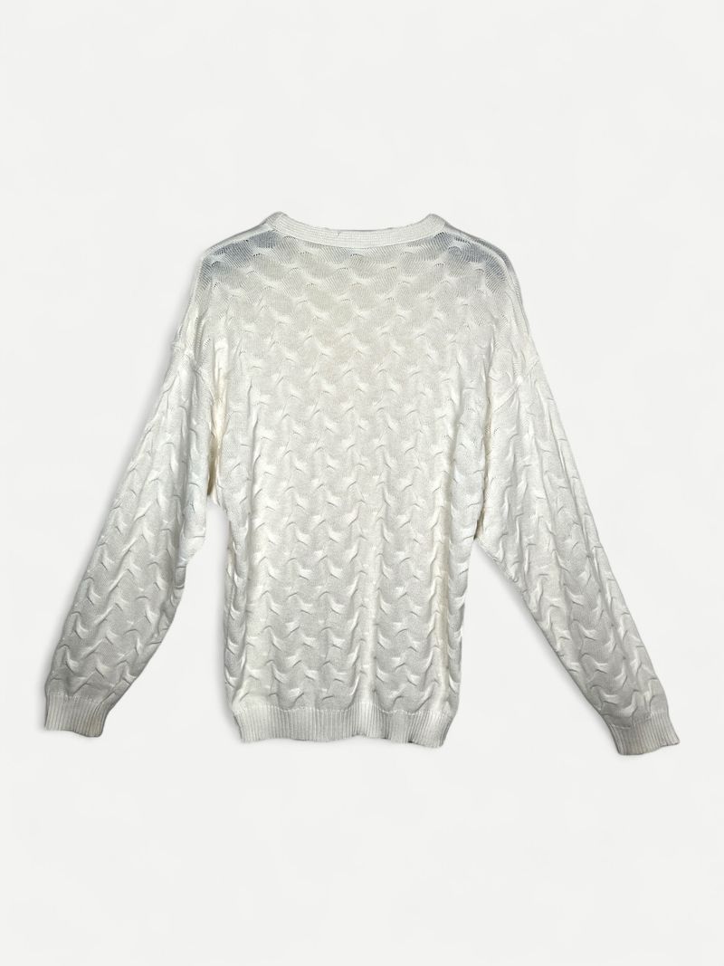 Vita stickade tröjor