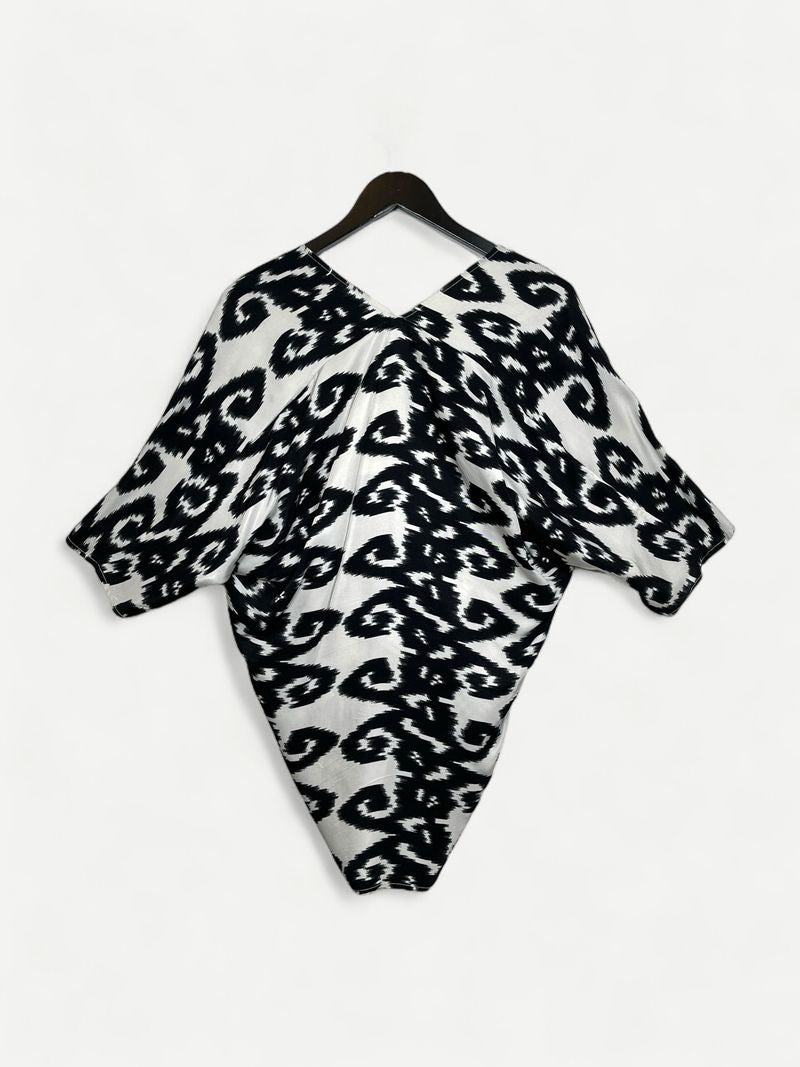 Svart & Vit Kimono Topp