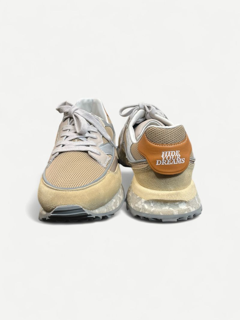 Beige Low Top Sneaker