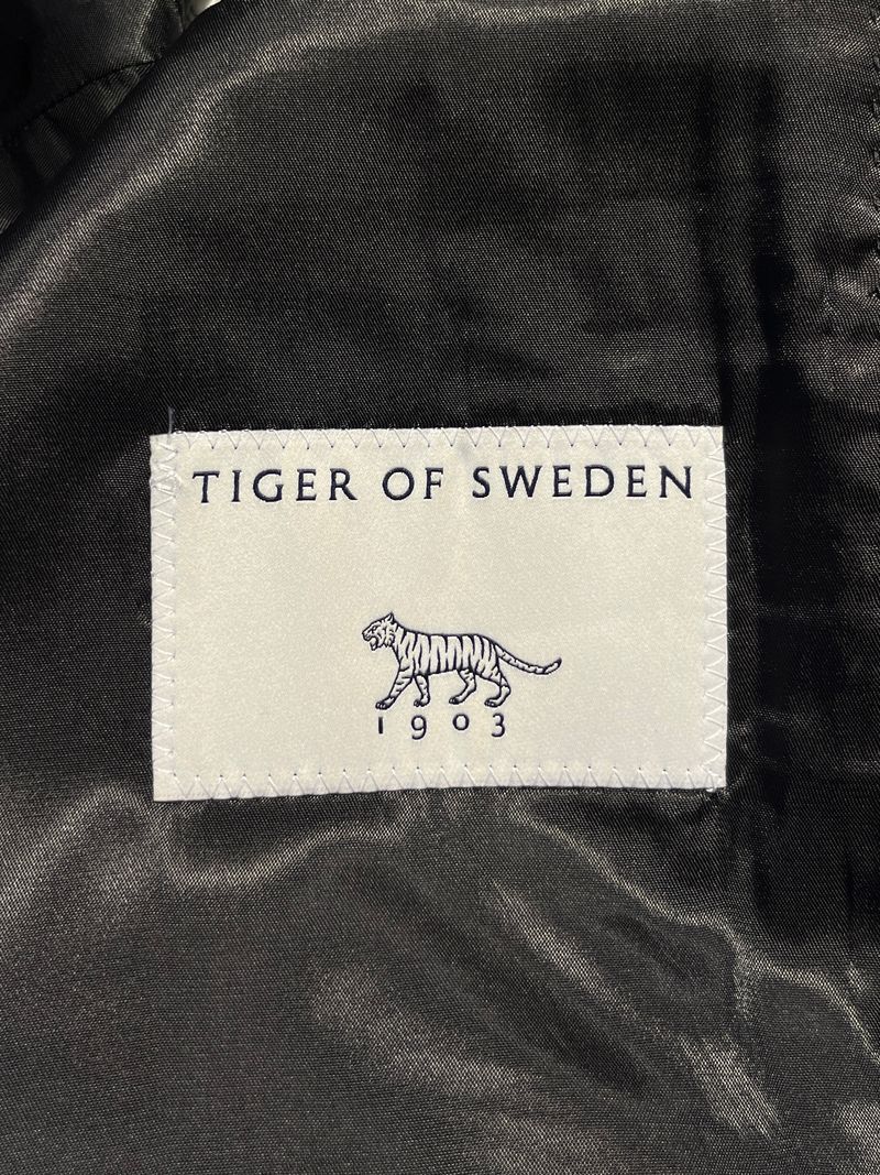 Single Breasted Wool Blazer