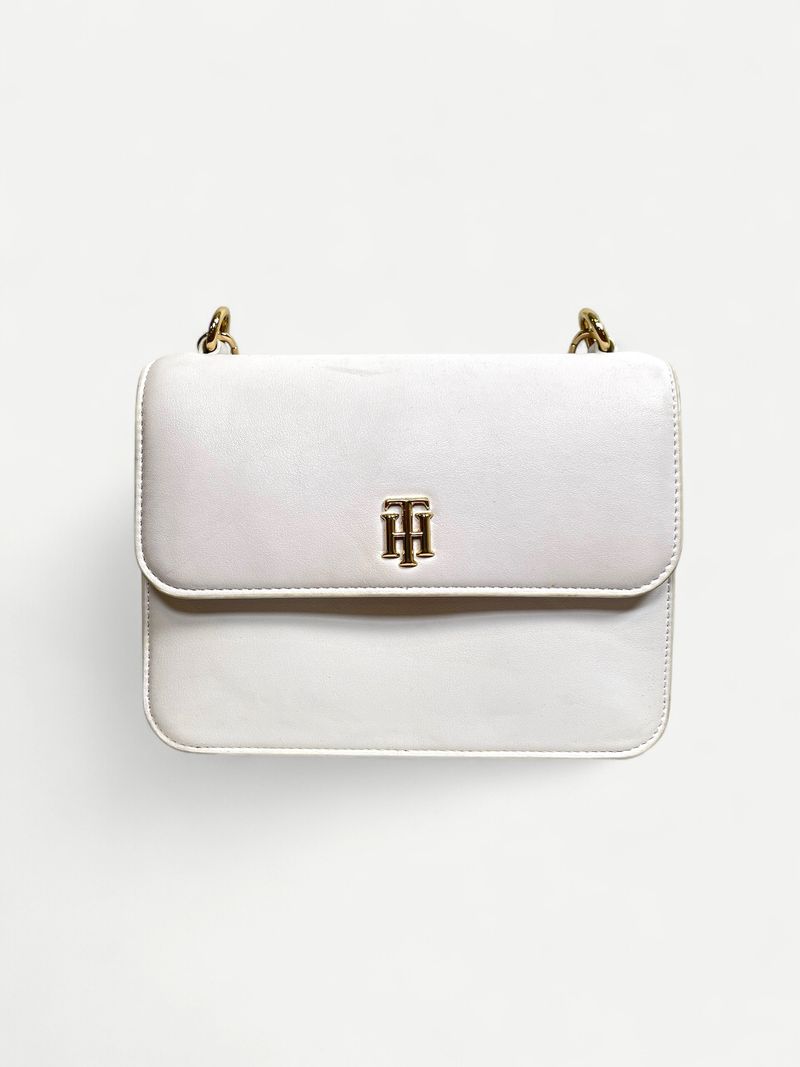 Krämfärgad axelväska