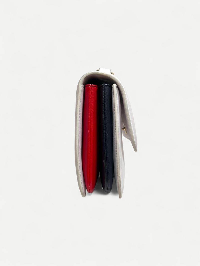 Krämfärgad axelväska