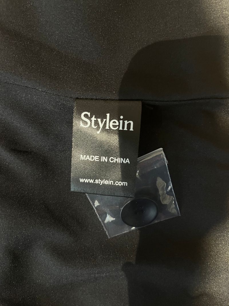 Black Single Breasted Blazer