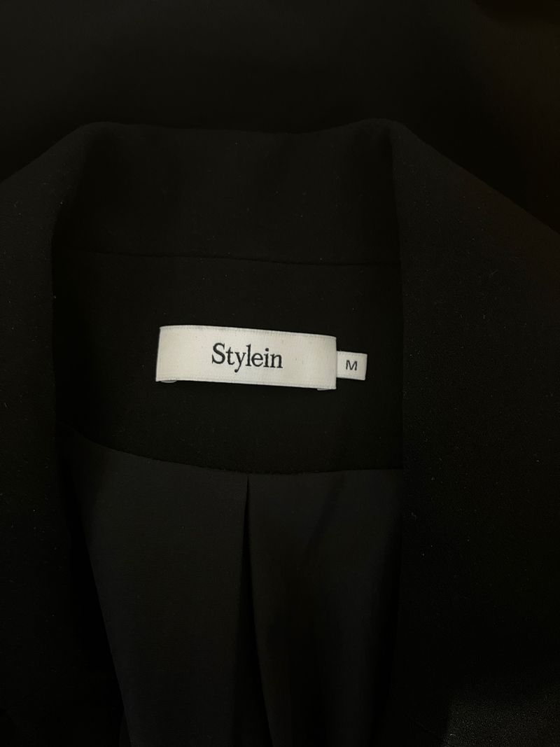 Black Single Breasted Blazer