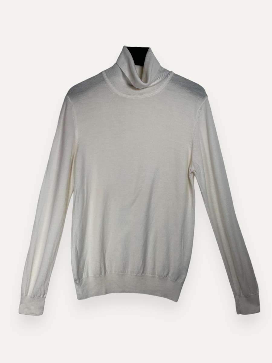 Cream Turtleneck Knitwear