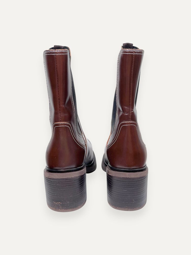 Heeled Brown Leather Chelsea Boots
