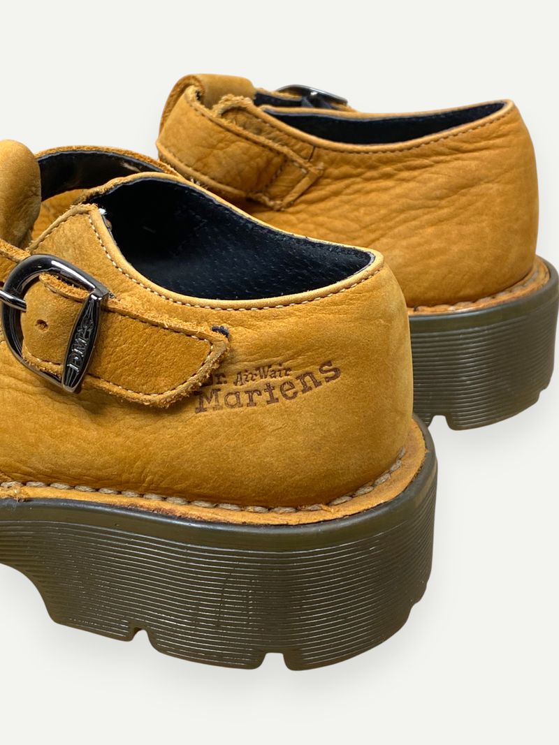 90s Camel Tan Polley Cut Out Mary Janes