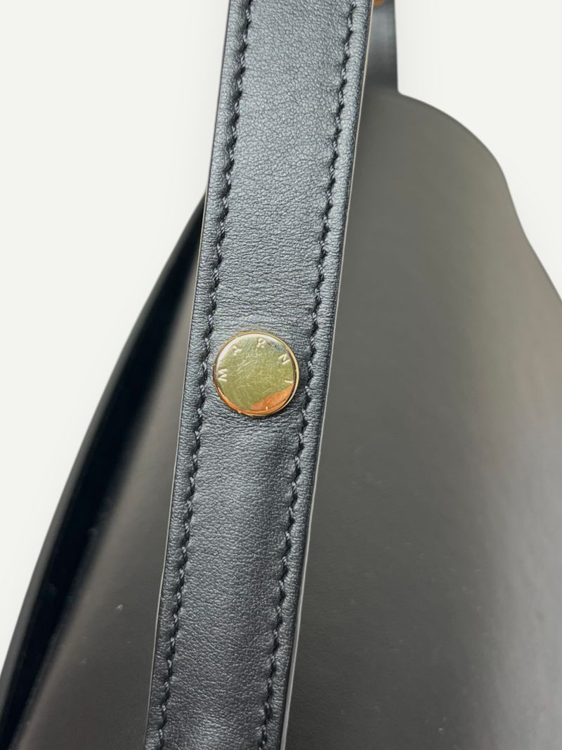 Black Medium Trunk Bag