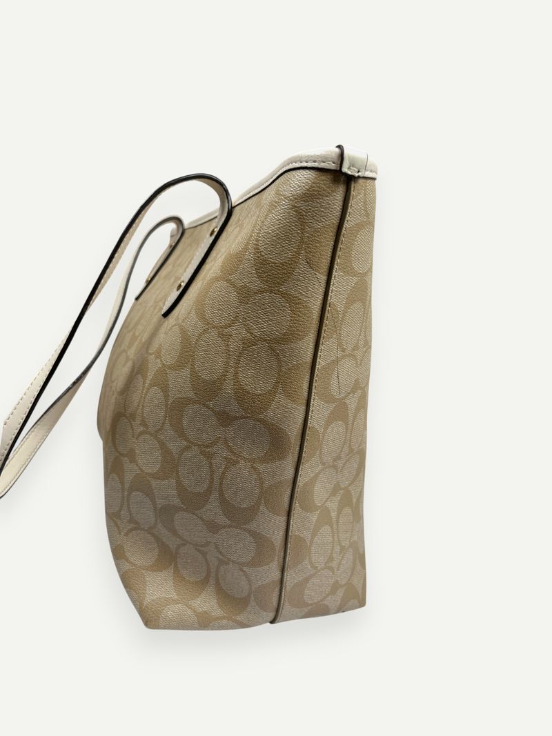 Signature Leather City Tote Bag