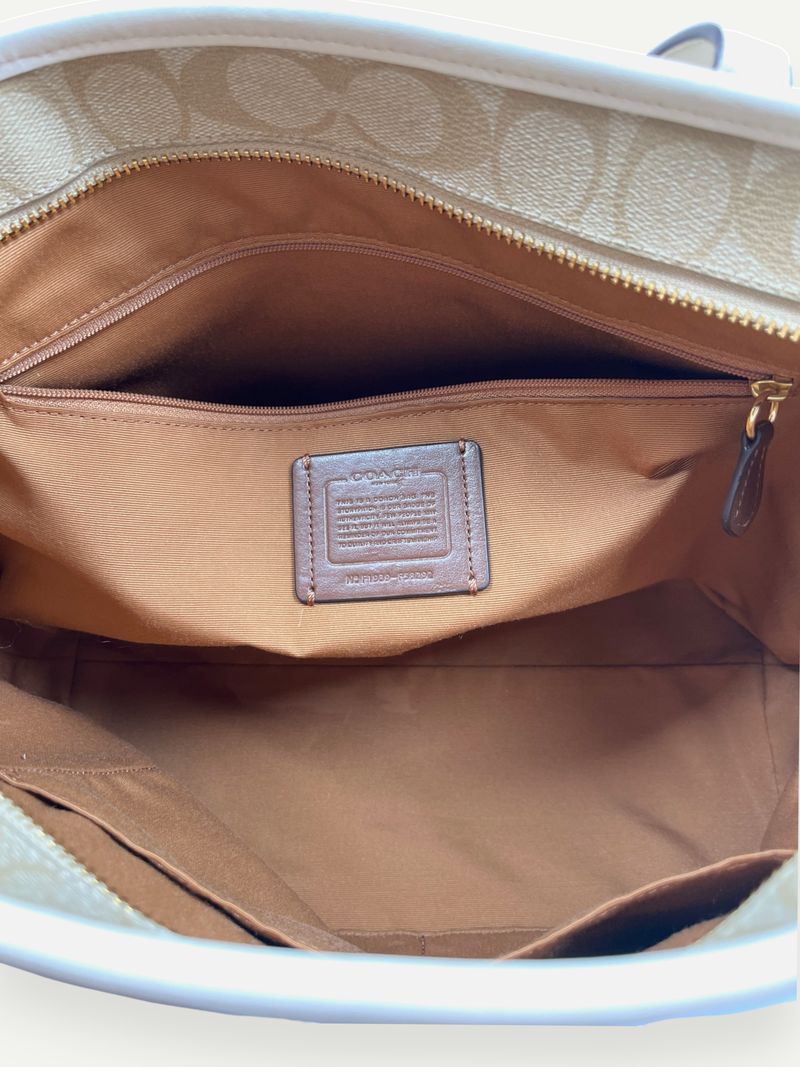 Signature Leather City Tote Bag