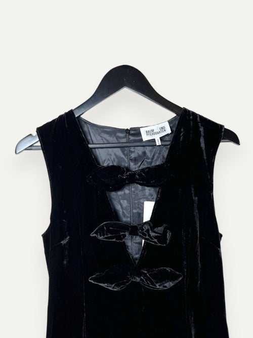 Ajka Cut Out Black Midi Dress