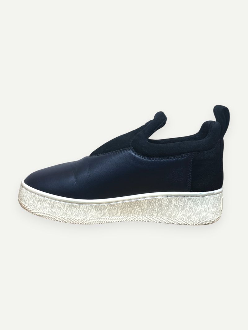 Dark Blue Low Top Sneakers