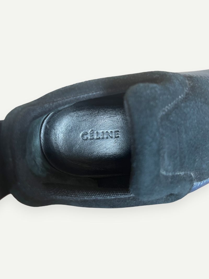 Dark Blue Low Top Sneakers