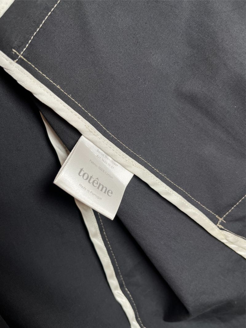 Beige Berlin Trenchcoat