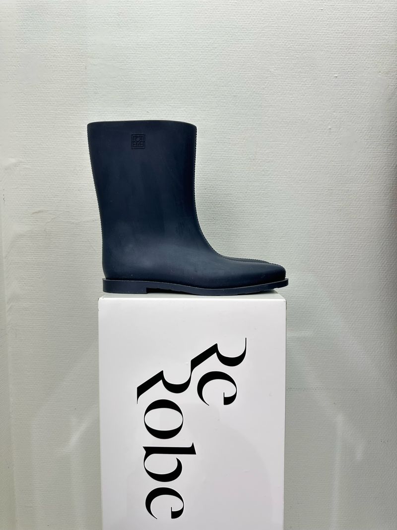 Black Rain Boot