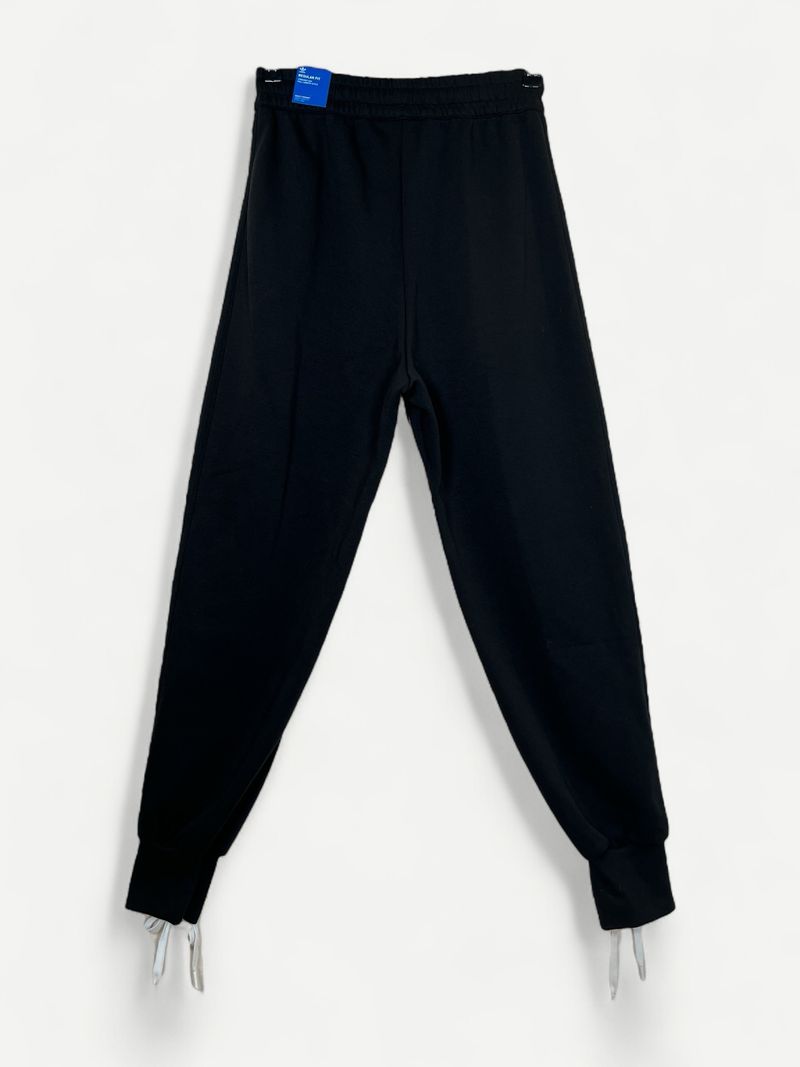 Svarta Adidas Joggingbyxor