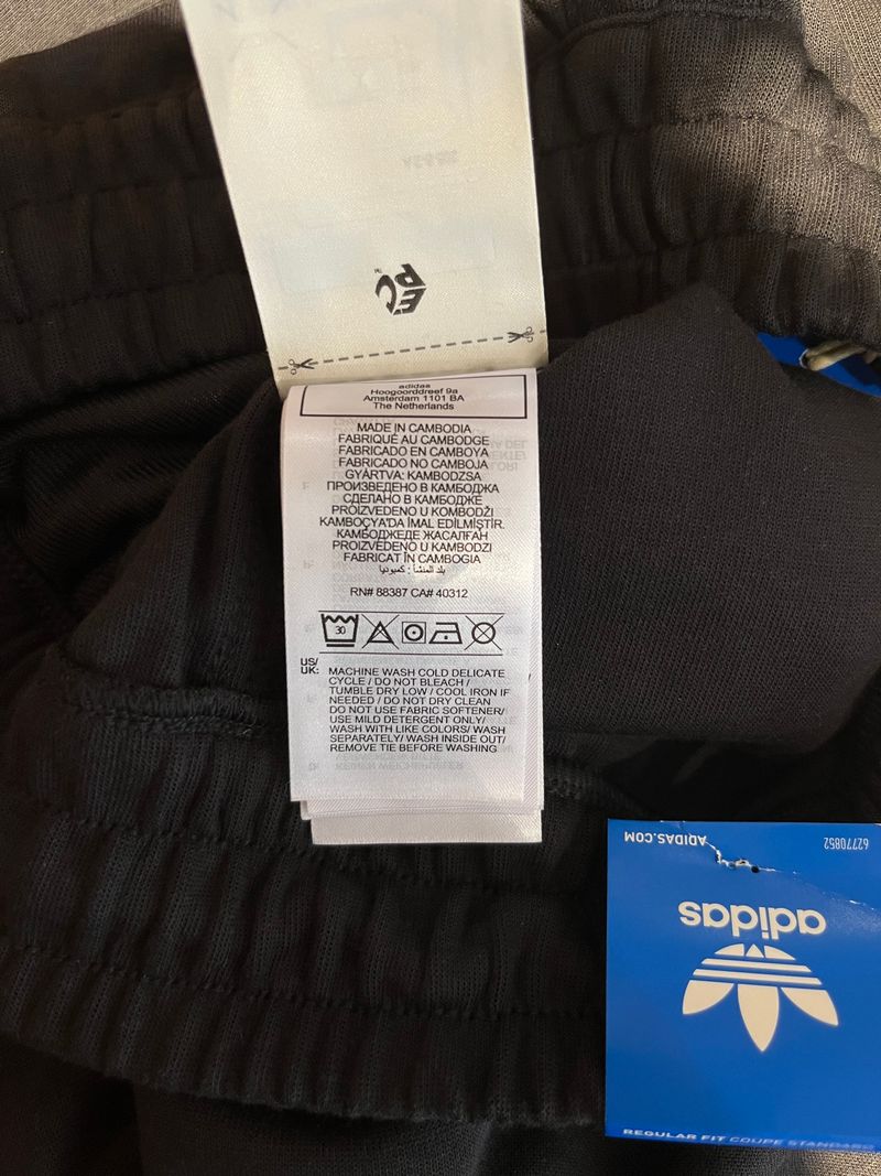 Svarta Adidas Joggingbyxor