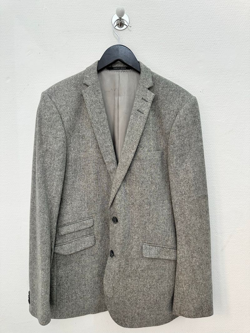 Grey Single Breasted Blazer