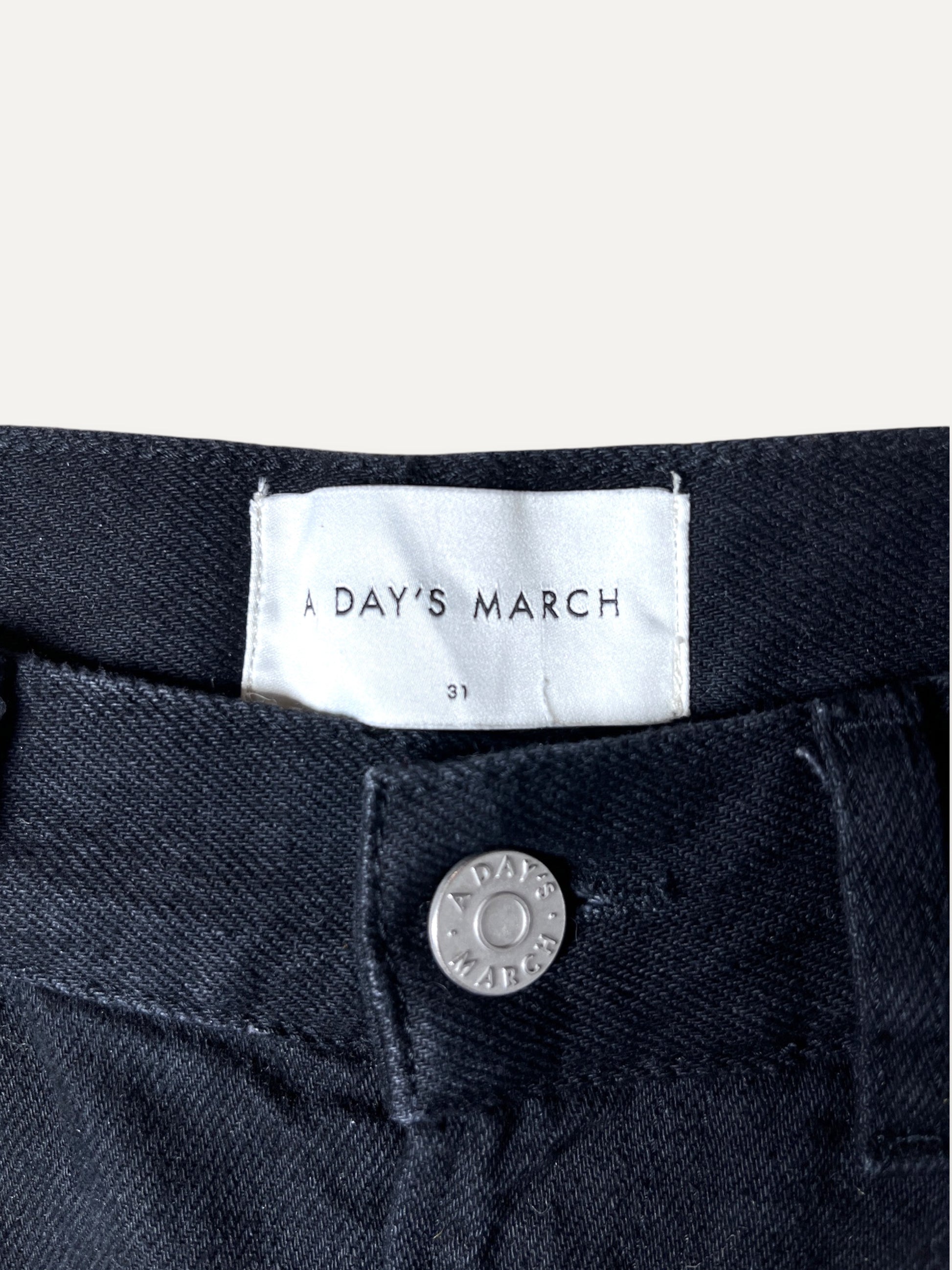 Black Regular Jeans