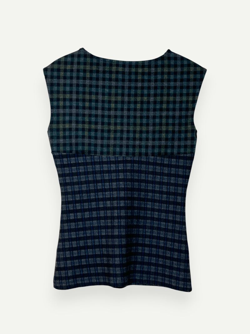 Plaid Sleeveless Top