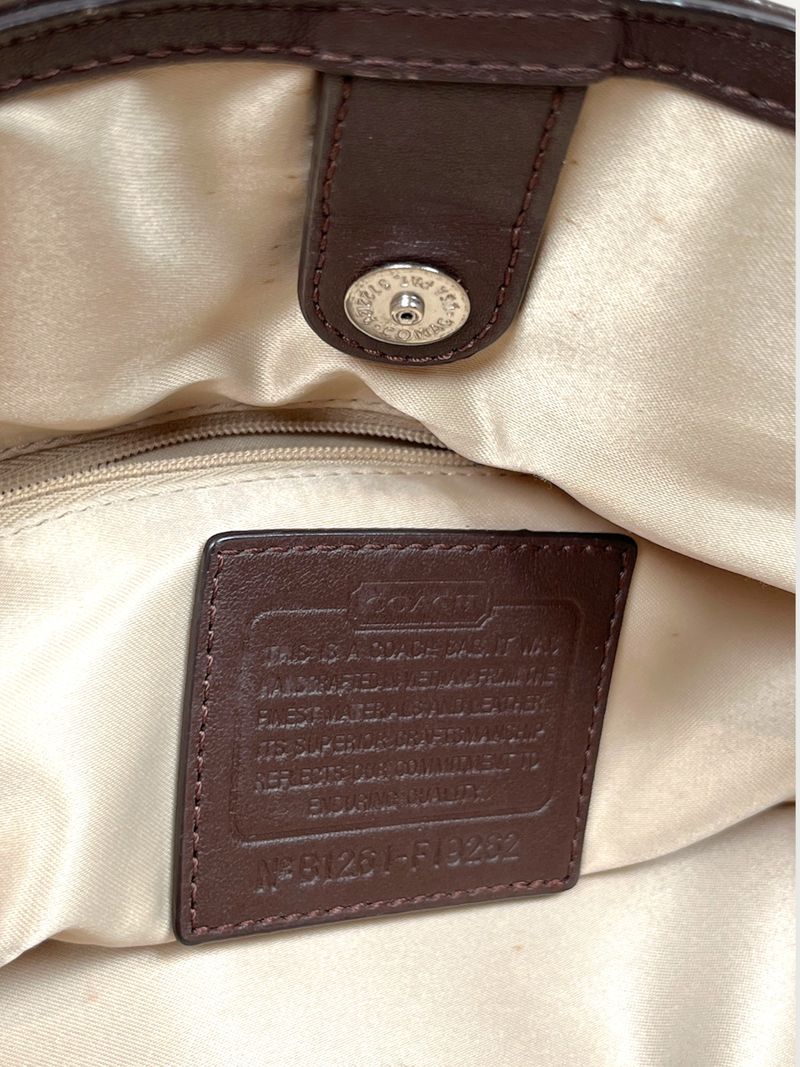 Signature F19262 Beige Tote Bag