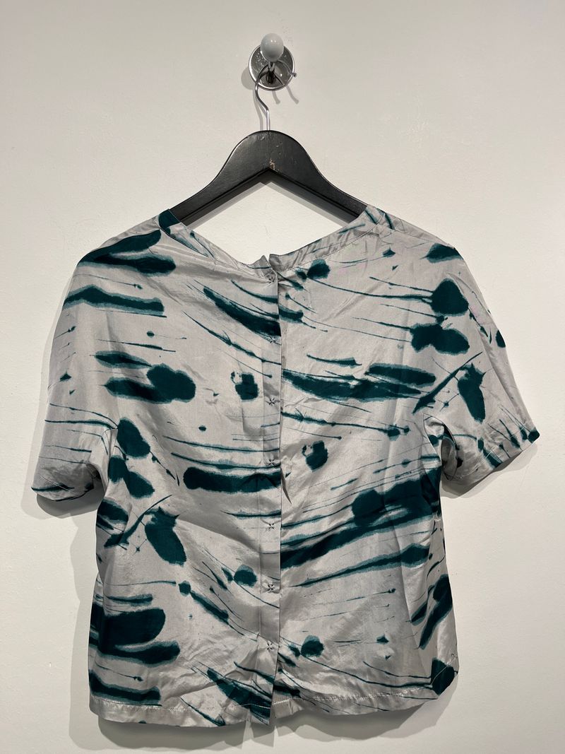 Patterned Short Sleeve Top