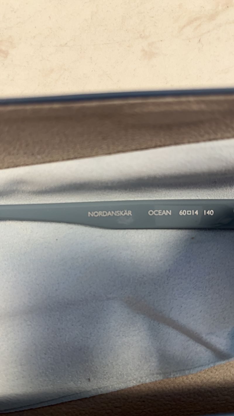 Ocean Blue Cat-Eye Sunglasse