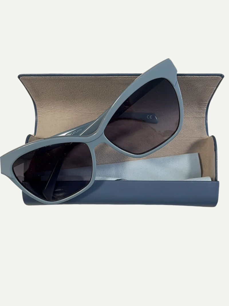 Ocean Blue Cat-Eye Sunglasse