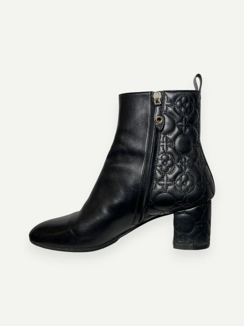Leather Upstage Ankle Boots