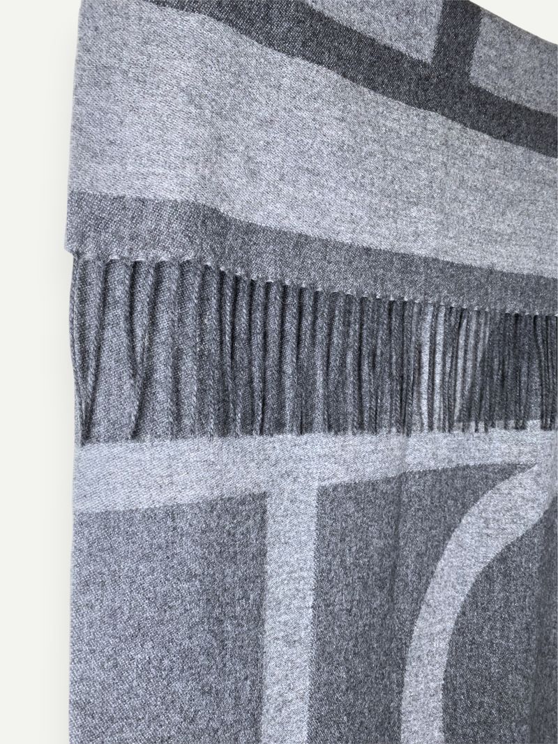 Virgin Wool Scarf